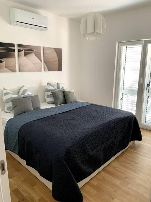 Deluxe Suites Anna Vodice Exteriör bild